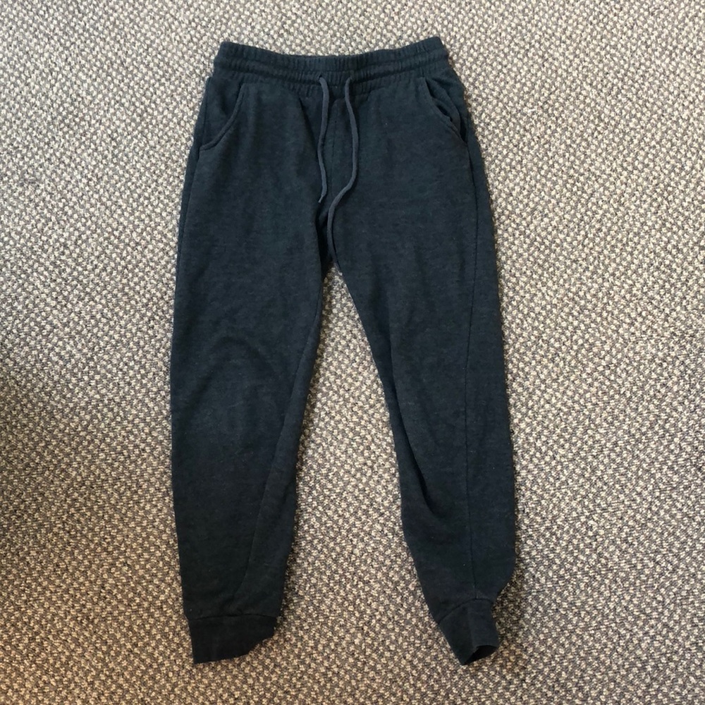 Dark grey joggers sweatpants